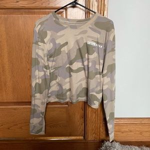 hollister cropped long sleeve